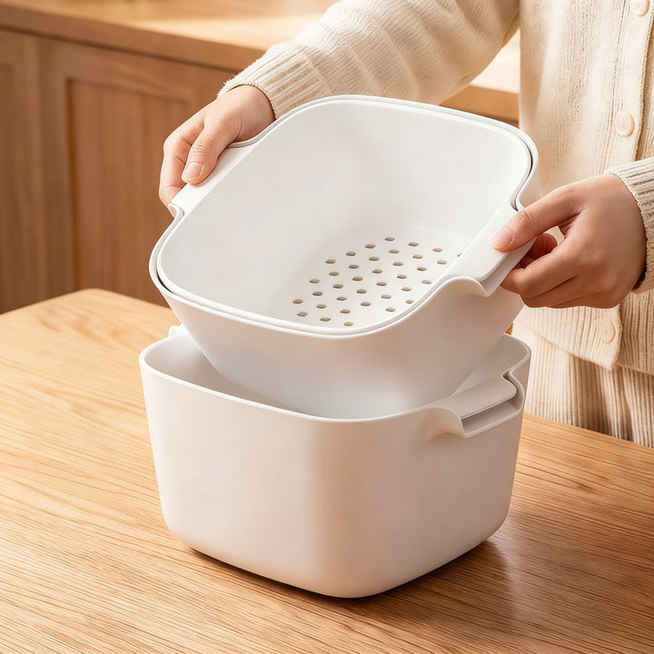 Double-sieve washing basket with drip tray