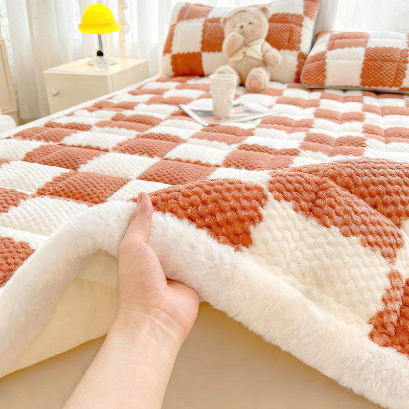 Fleece mattress topper, warm and soft