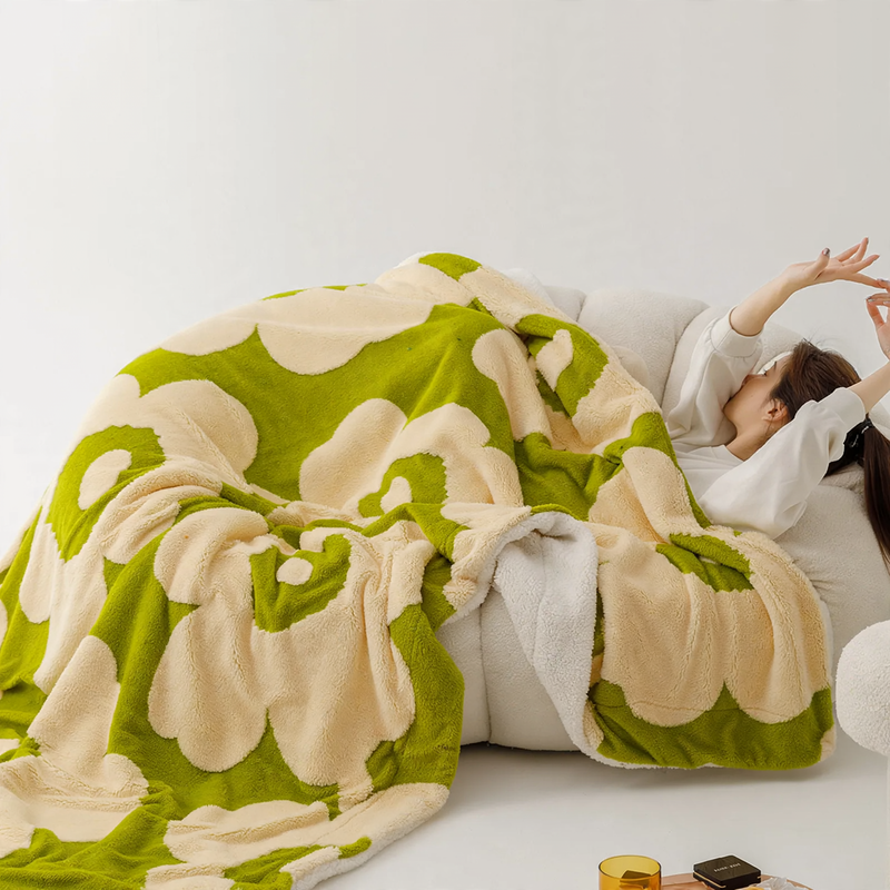 Double-layer coral fleece blanket with floral pattern, 100×150–200×230 cm