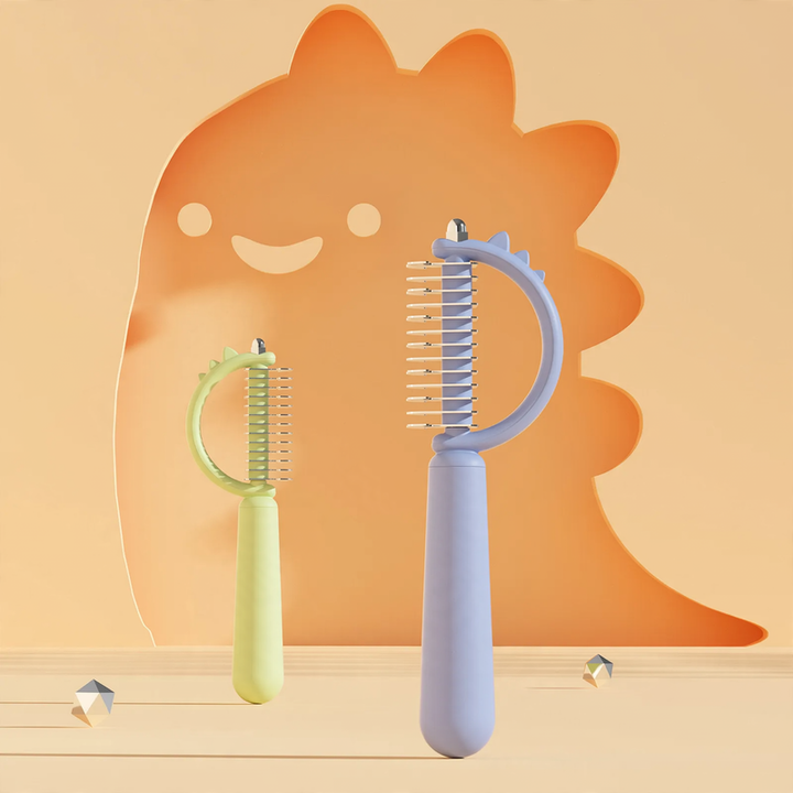 Fur brush for dogs and cats with needle comb