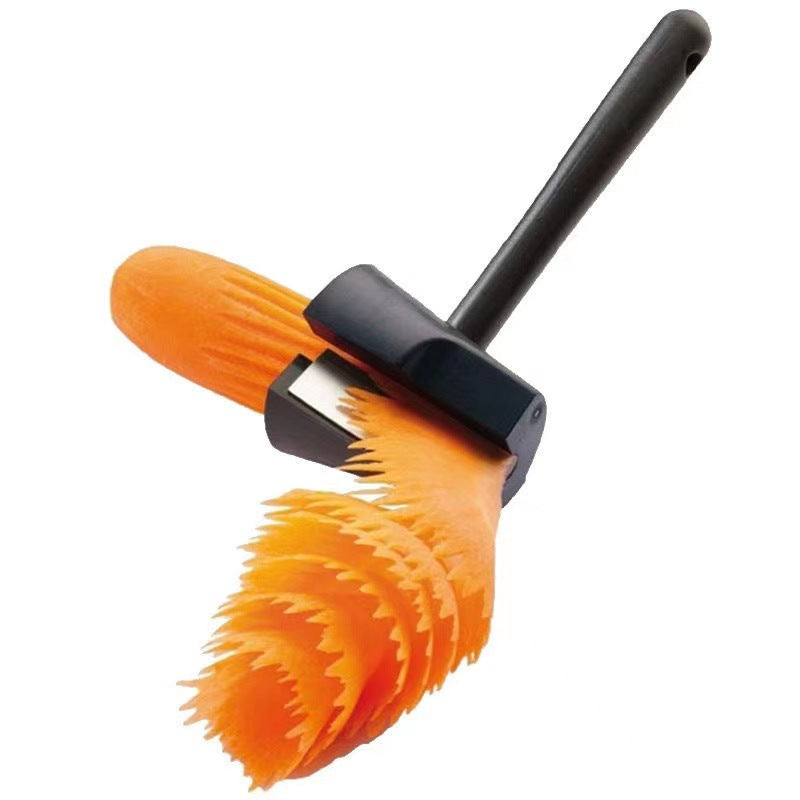 Spiral cutter for vegetables and fruits