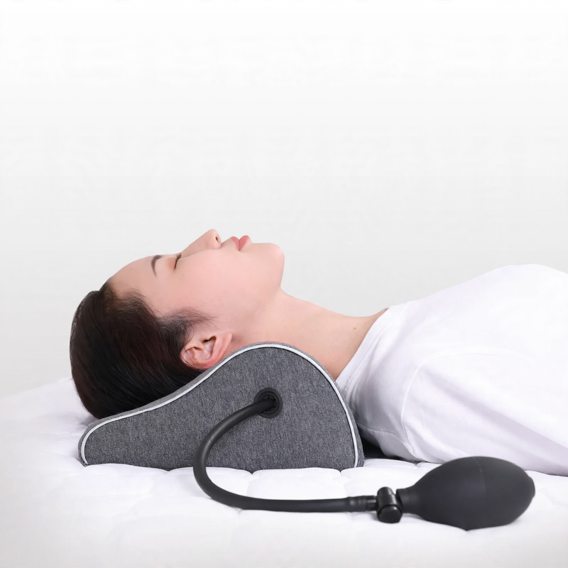 Inflatable neck support cushion with heating function