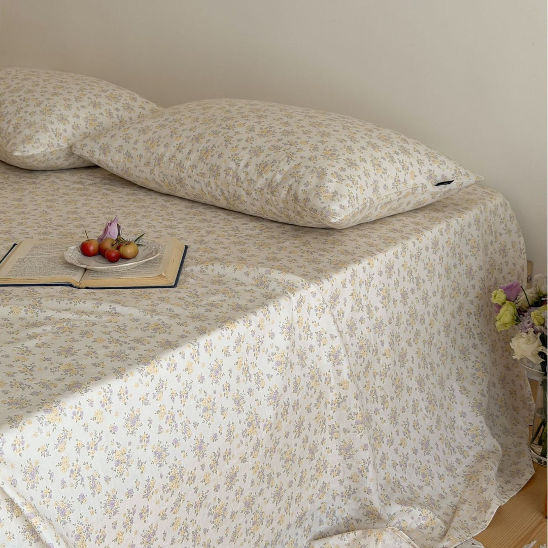 Cotton double gauze bed sheet with floral pattern