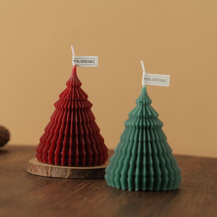 Handmade scented candle made of soy wax, flower shape