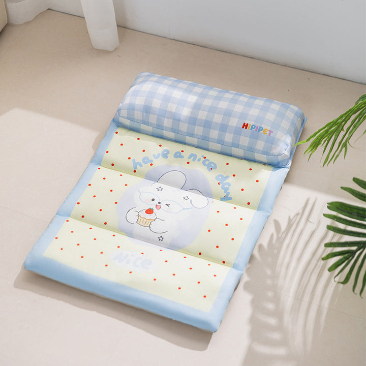 Folding cooling mat for dogs and cats
