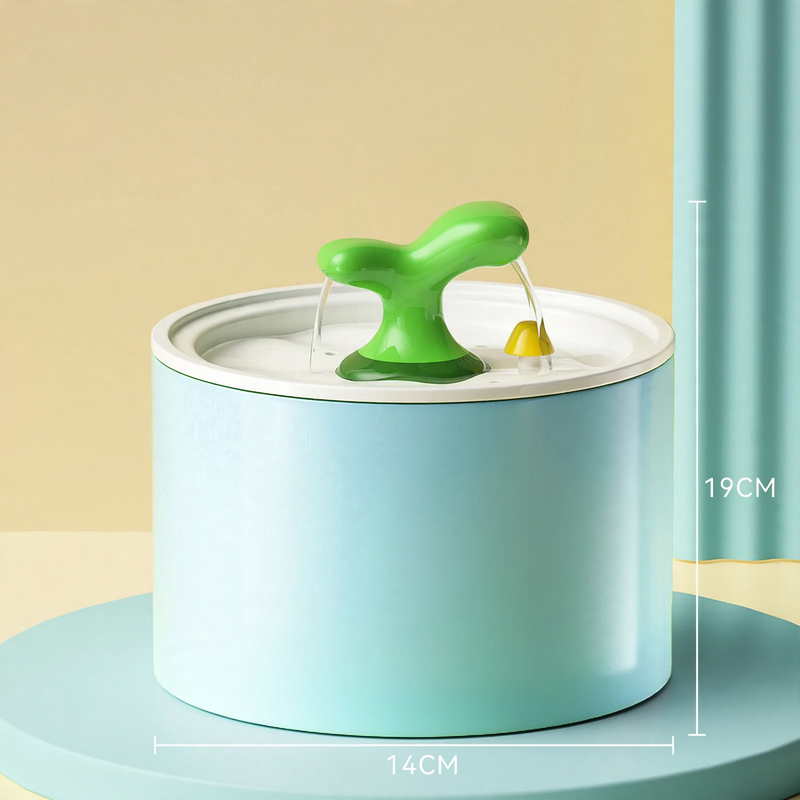 Ceramic drinking fountain for cats and dogs
