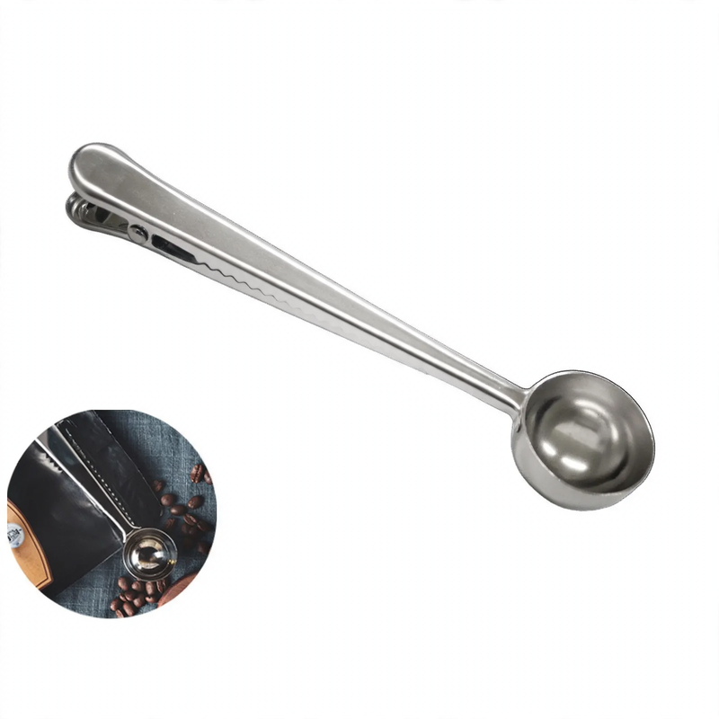 Stainless steel measuring spoons with closure clip