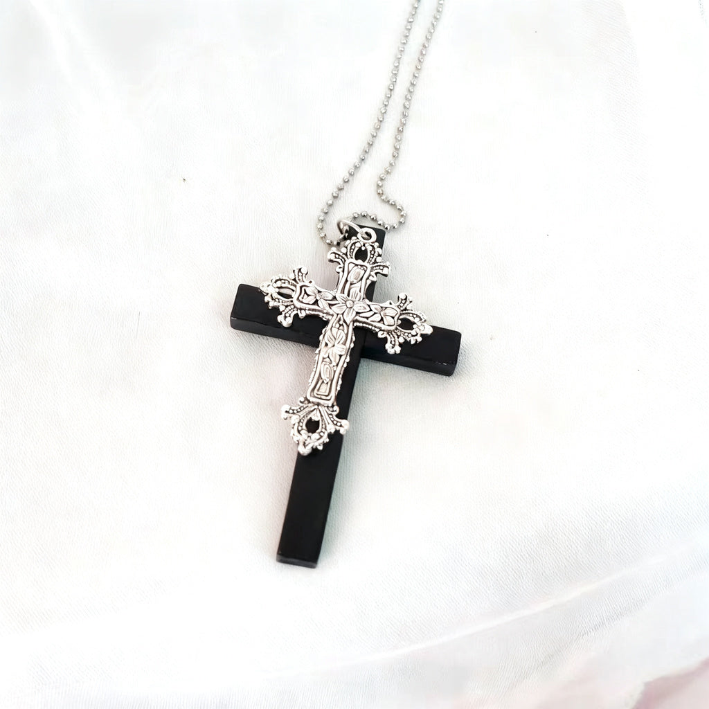 Alloy chain with large cross pendant