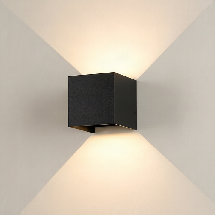 LED wall light, dimmable, with touch control