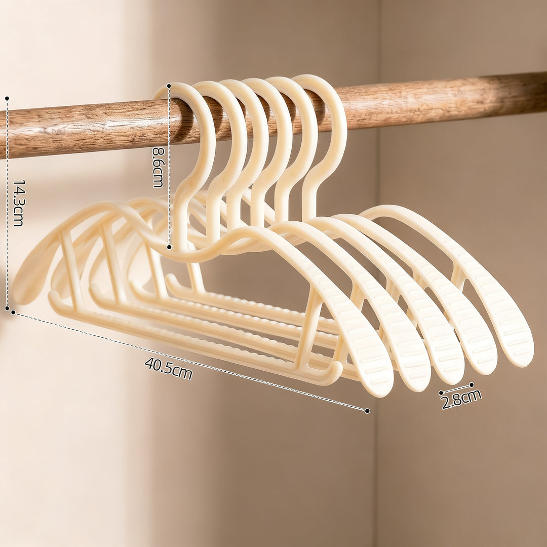 Plastic hanger with short neck, non-slip