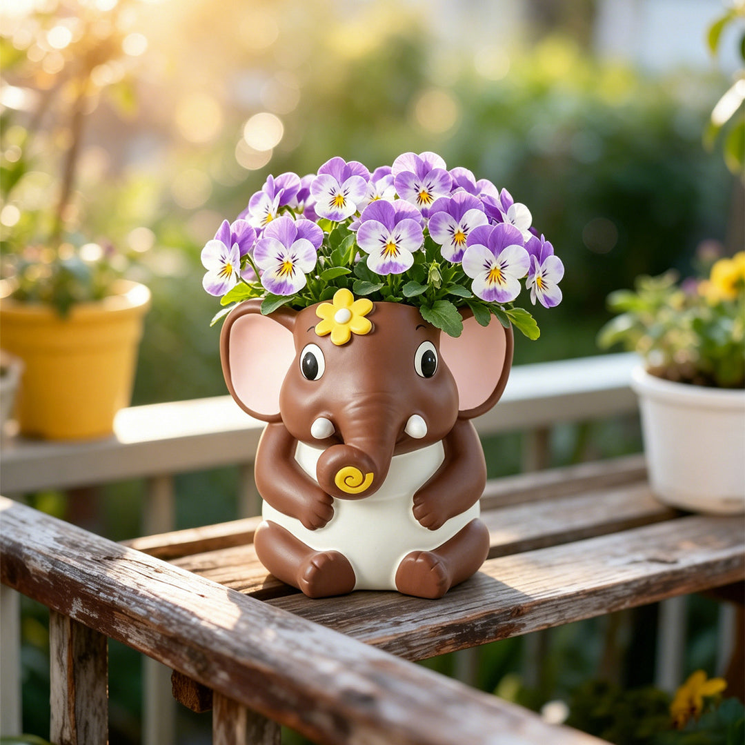 Elephant flower pot made of plastic, hand-painted
