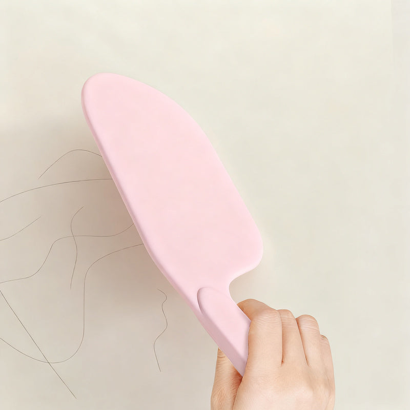 Mattress lifter and bed sheet fixer made of plastic