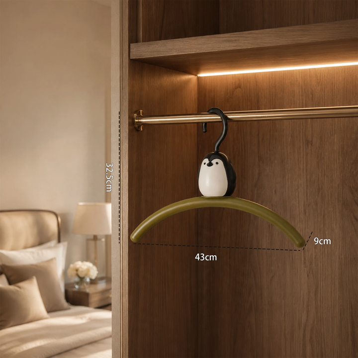 Plastic clothes hanger with non-slip surface