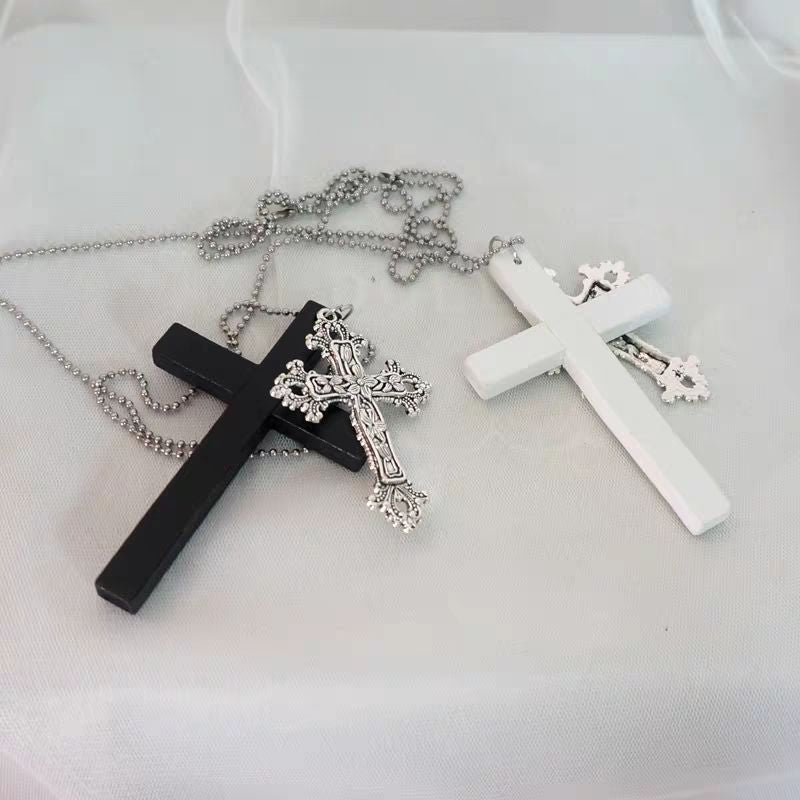 Alloy chain with large cross pendant