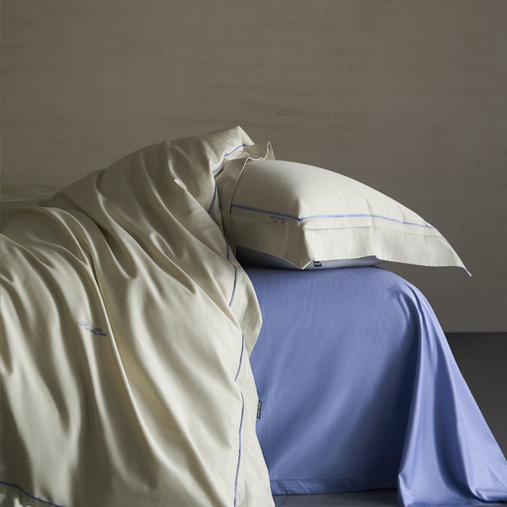 Bedding set made of long-staple cotton with embroidery