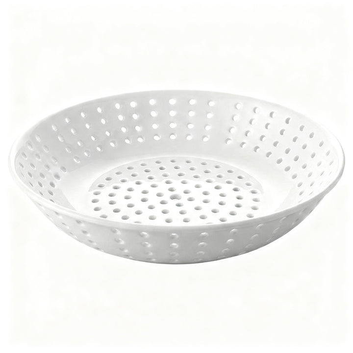 Ceramic steam plate with fine pores for steaming
