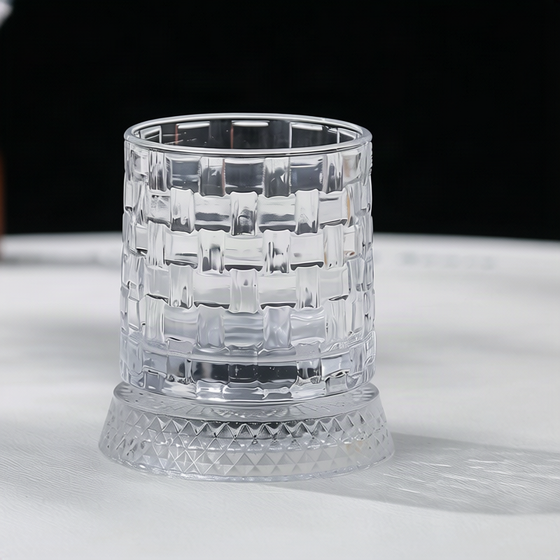 Whiskey glass made of glass, 180 ml
