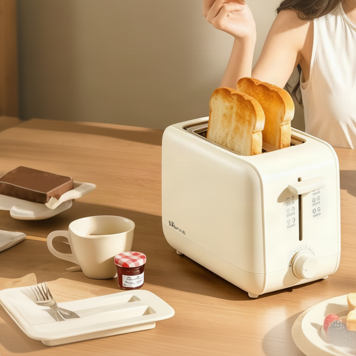 Toaster with functions Heating, Toasting and Defrosting