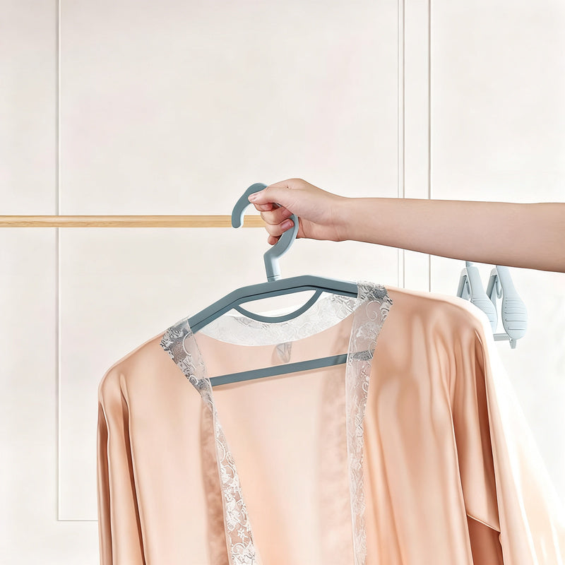 Plastic hanger, non-slip, scratch-free