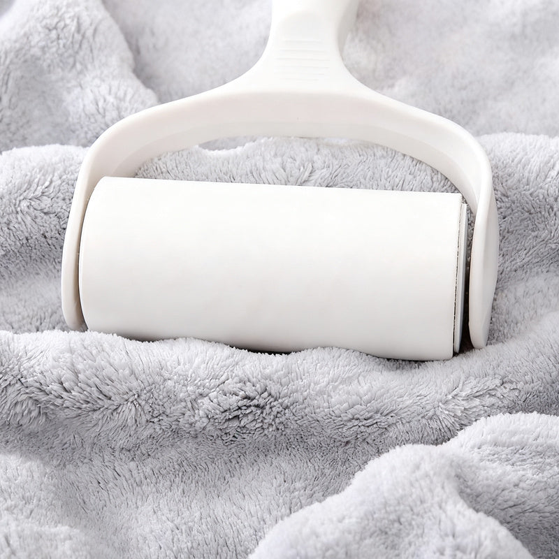 Bath towel and hand towel made of coral fleece