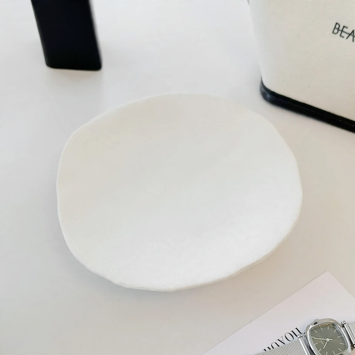 Ceramic tray, white or black, vintage design