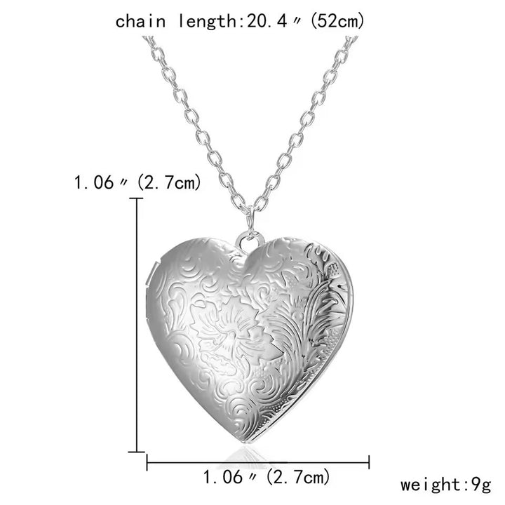 Heart necklace with opening function