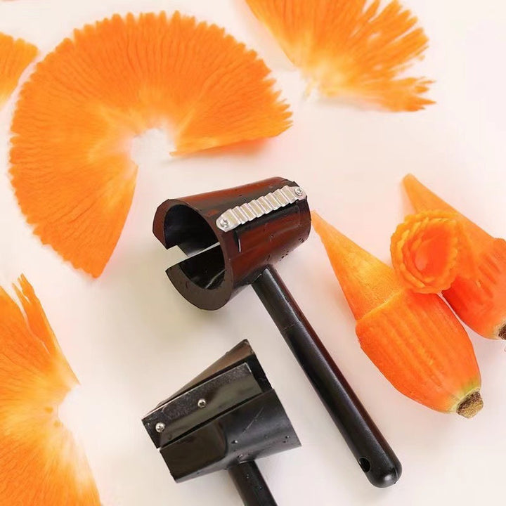 Spiral cutter for vegetables and fruits
