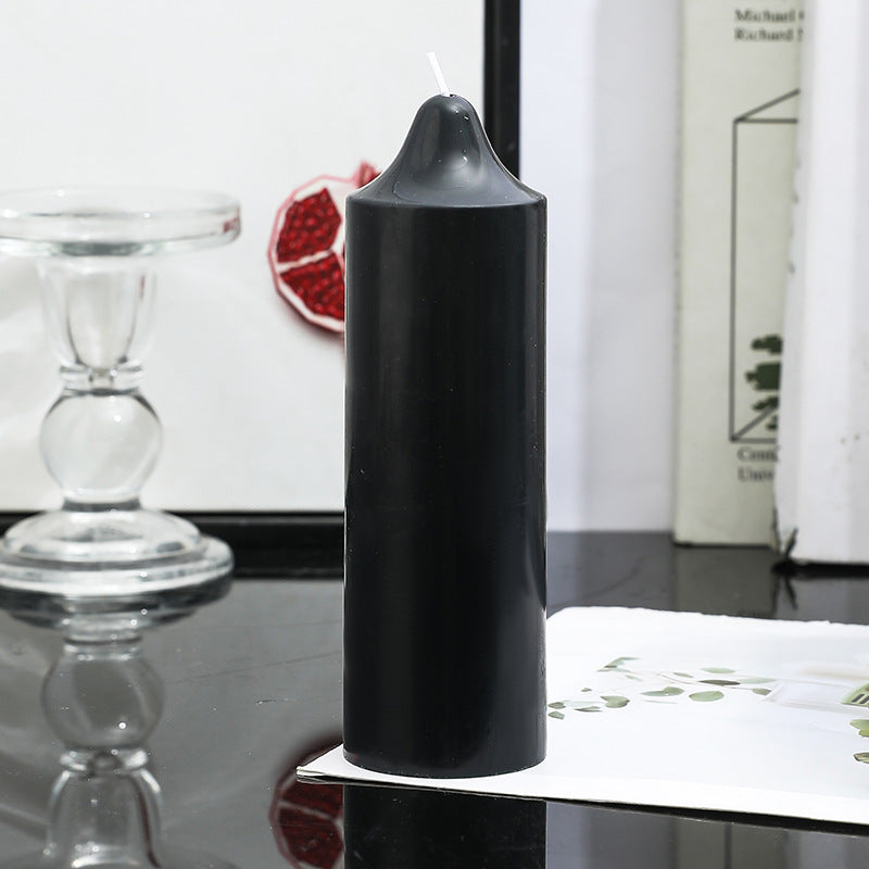 Black scented candle, cylinder with tip, 5×5 to 5×20 cm