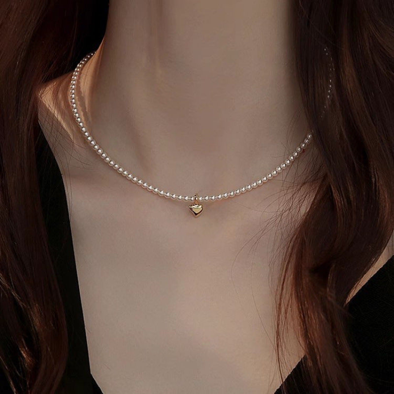 Pearl necklace with silver clasp, pearls 4–12 mm