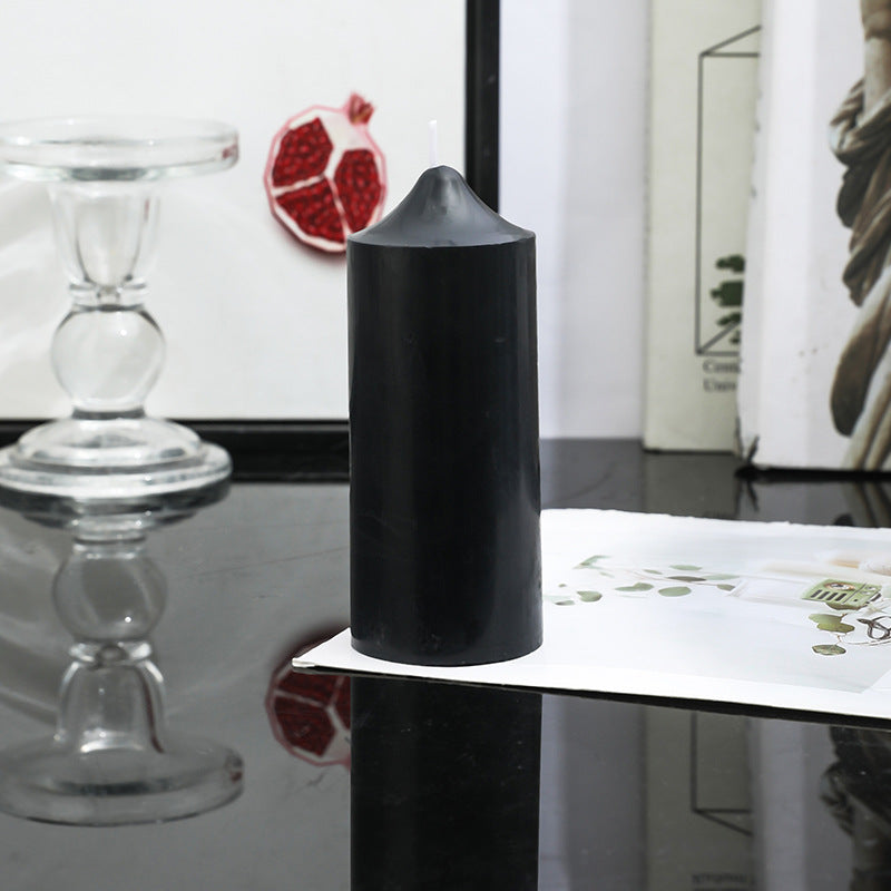 Black scented candle, cylinder with tip, 5×5 to 5×20 cm