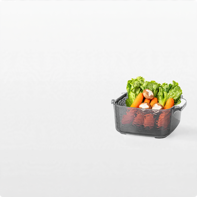 Plastic kitchen strainer, multilayer