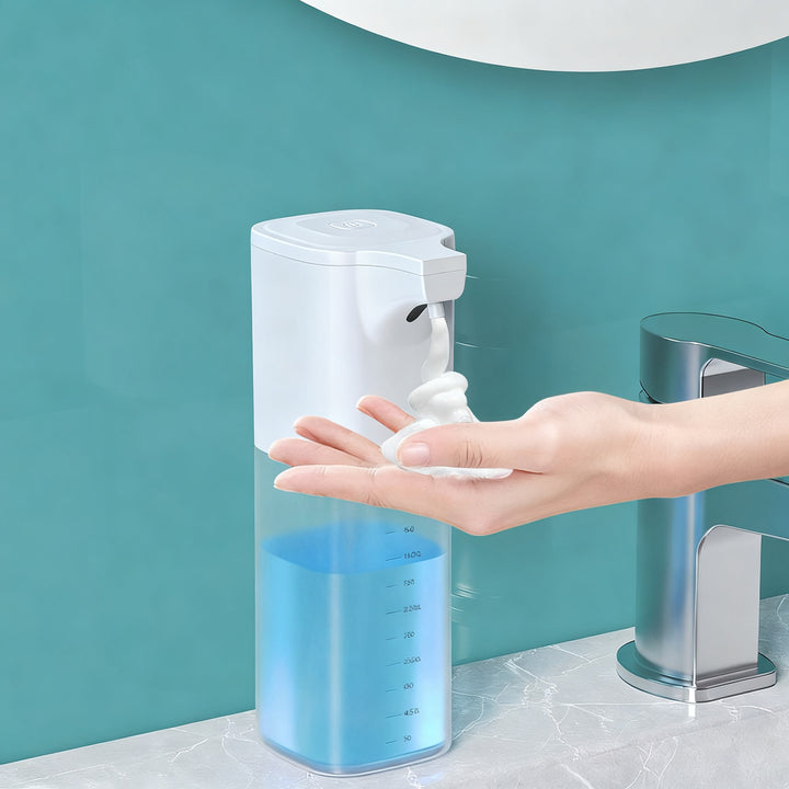 Automatic soap dispenser with sensor
