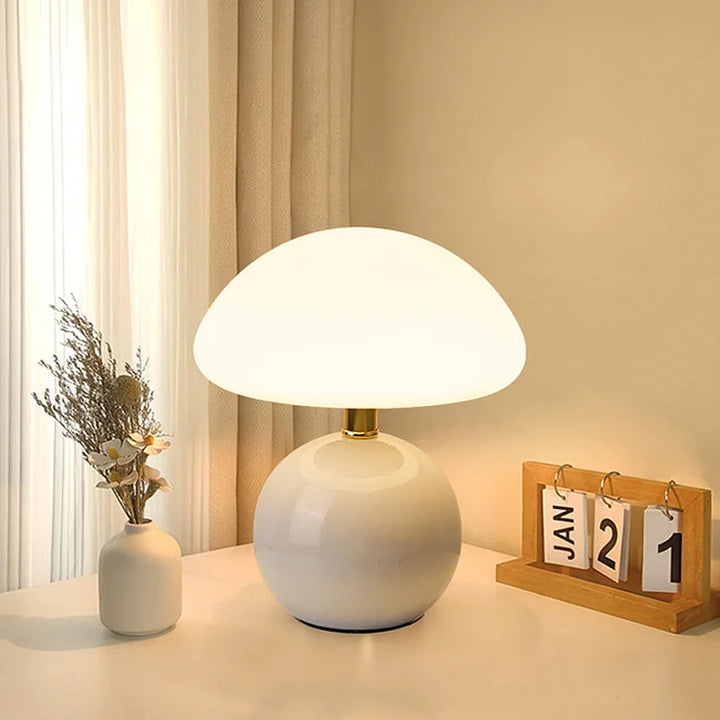 Mushroom Shaped Table Lamp – Elegant French Cream Lamp for a Cozy Bedroom | Kalsten