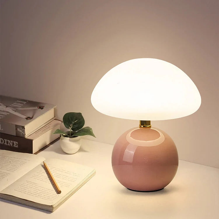 Mushroom Shaped Table Lamp – Elegant French Cream Lamp for a Cozy Bedroom | Kalsten
