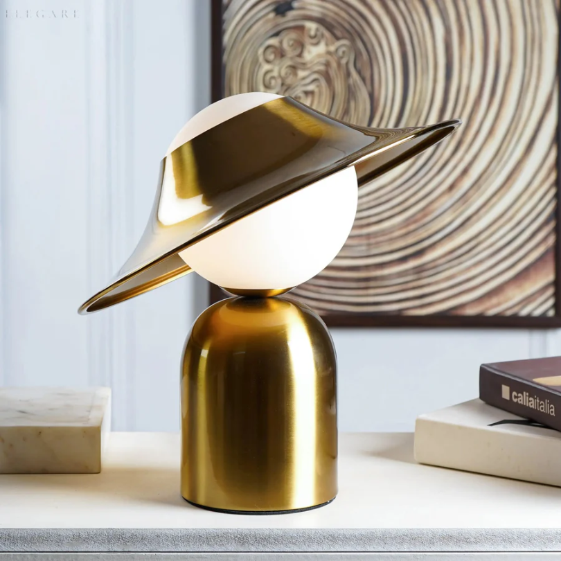 GoldAura Metal Table Lamp - Luxurious Design | Kalsten