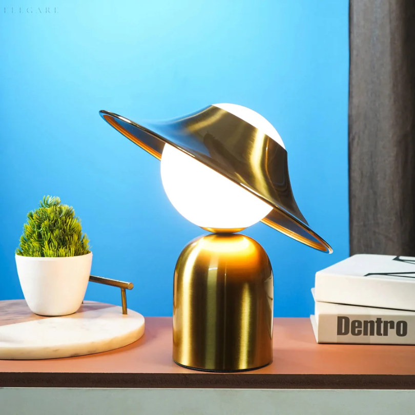 GoldAura Metal Table Lamp - Luxurious Design | Kalsten