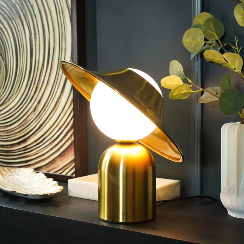 GoldAura Metal Table Lamp - Luxurious Design | Kalsten