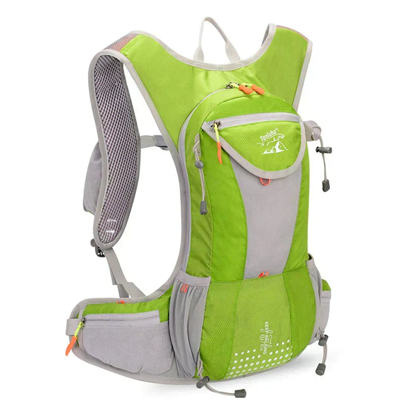 HydroTrail Backpack with Built-in Water Bladder – Lightweight & Waterproof | Kalsten