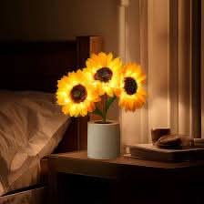Shimmering Sunflower LED Table Lamp | Kalsten
