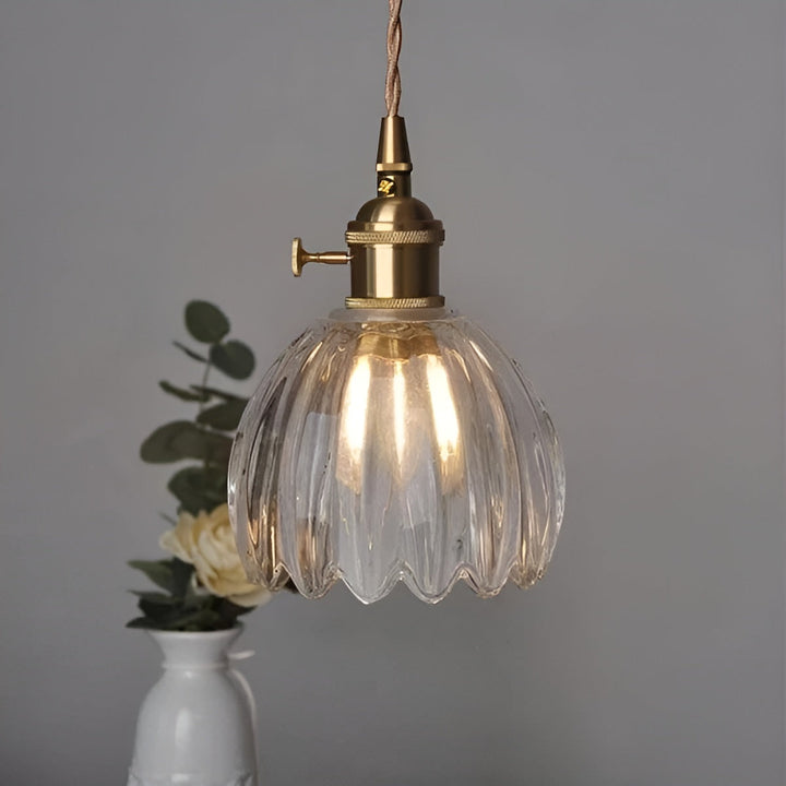 Hanging light with flower glass – Japanese design for cozy spaces | Kalsten