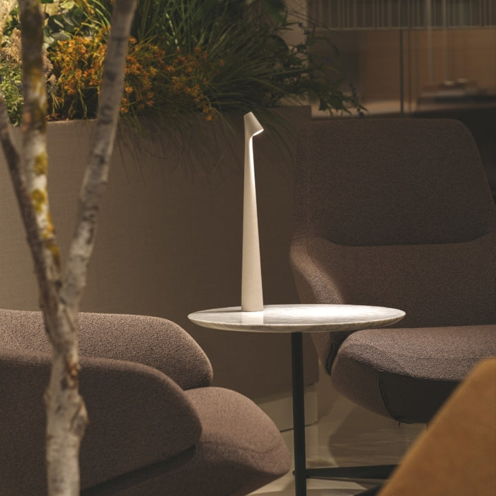 Sculpting Table Lamp Wireless LED Lamp Solid Aluminium 10000mAh Battery 3-Level Dimming CRI 90 USB-C Charging Port Warm White 2700K | Kalsten