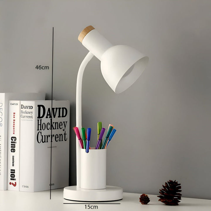 LumoDesk – LED table lamp with pen holder for organization and lighting | Kalsten