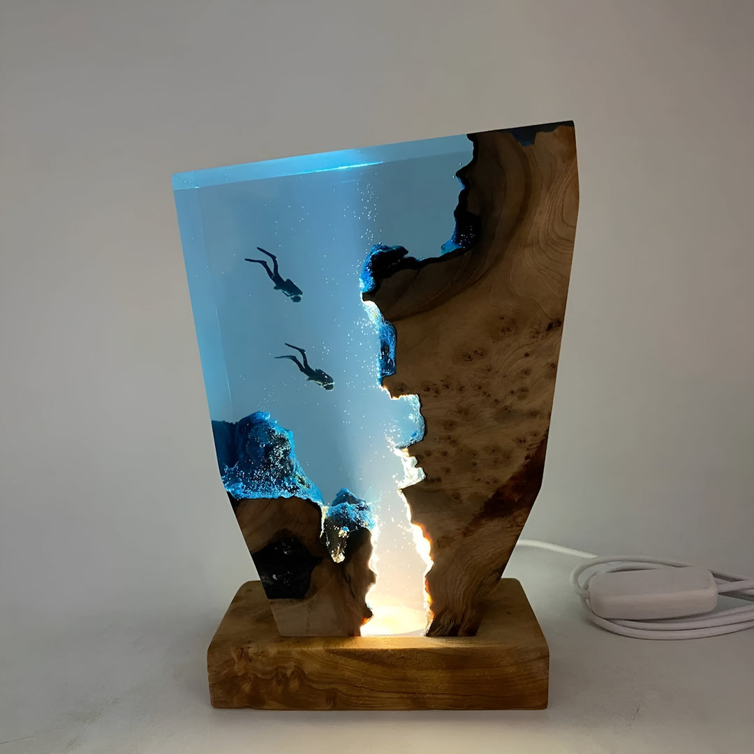 OceanGlow Luxe Illuminating Table Lamp – Serene Epoxy Resin with USB Charging Kalsten