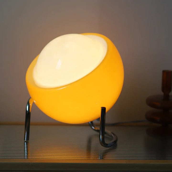 Kalsten | Glass table lamp in Bauhaus style for artistic atmosphere