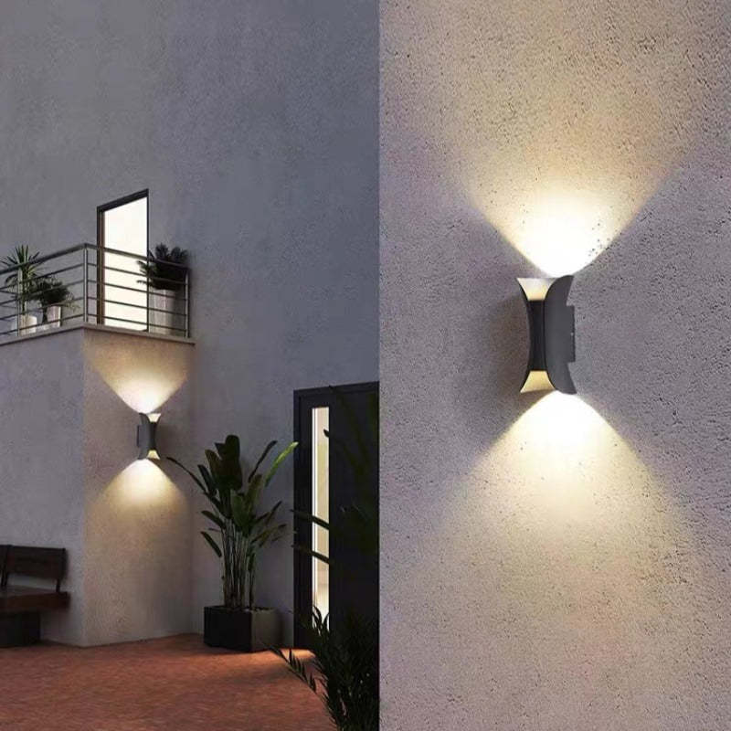 LumiEdge Modern LED Outdoor Wall Light