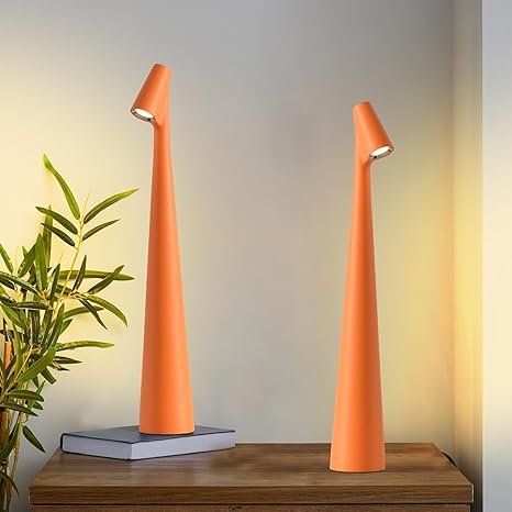 Table Lamp Modern Red Metal LED Light | Kalsten