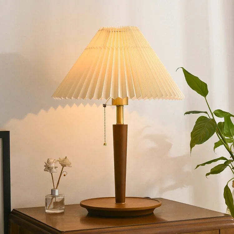 Elegant Vintage Woodly Table Lamp - Table Lamp with Pleated Design Kalsten