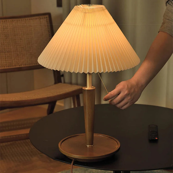Elegant Vintage Woodly Table Lamp - Table Lamp with Pleated Design Kalsten
