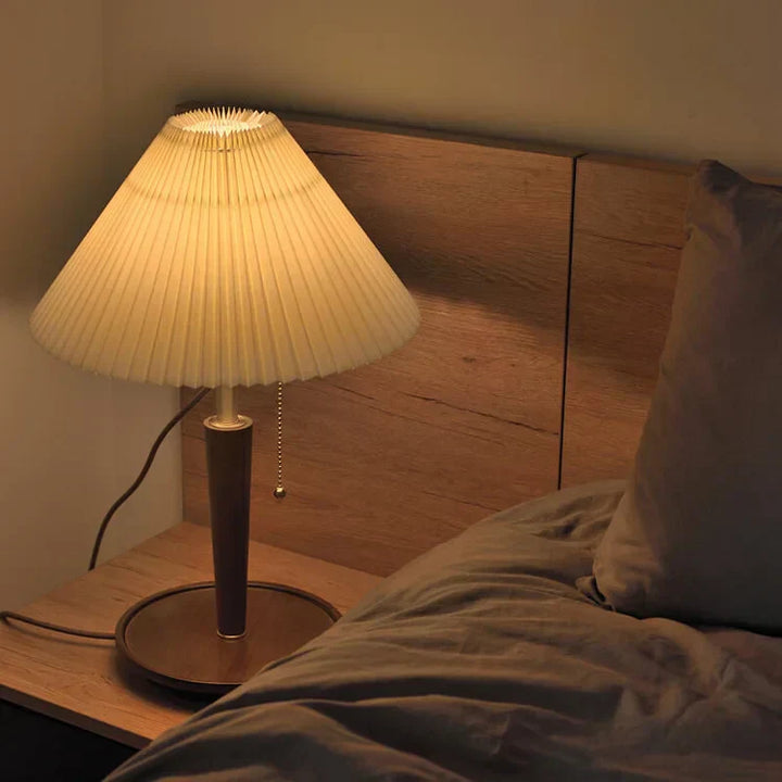 Elegant Vintage Woodly Table Lamp - Table Lamp with Pleated Design Kalsten