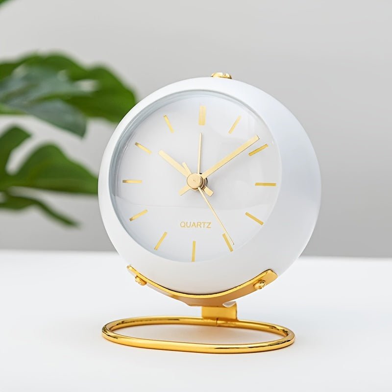 Silent Vintage Analog Alarm Clock